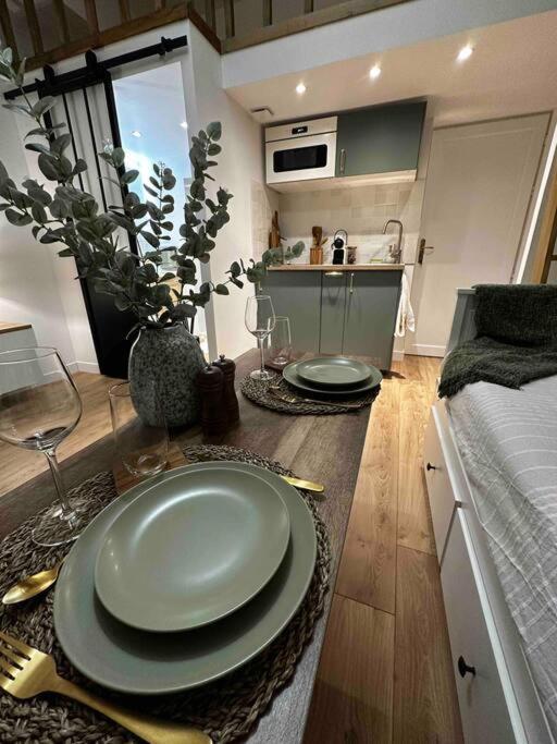 Le P'Tit Antoine Apartment Pont-l'Eveque  Bagian luar foto